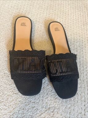Wild Fable Black Lace CIAO Slides